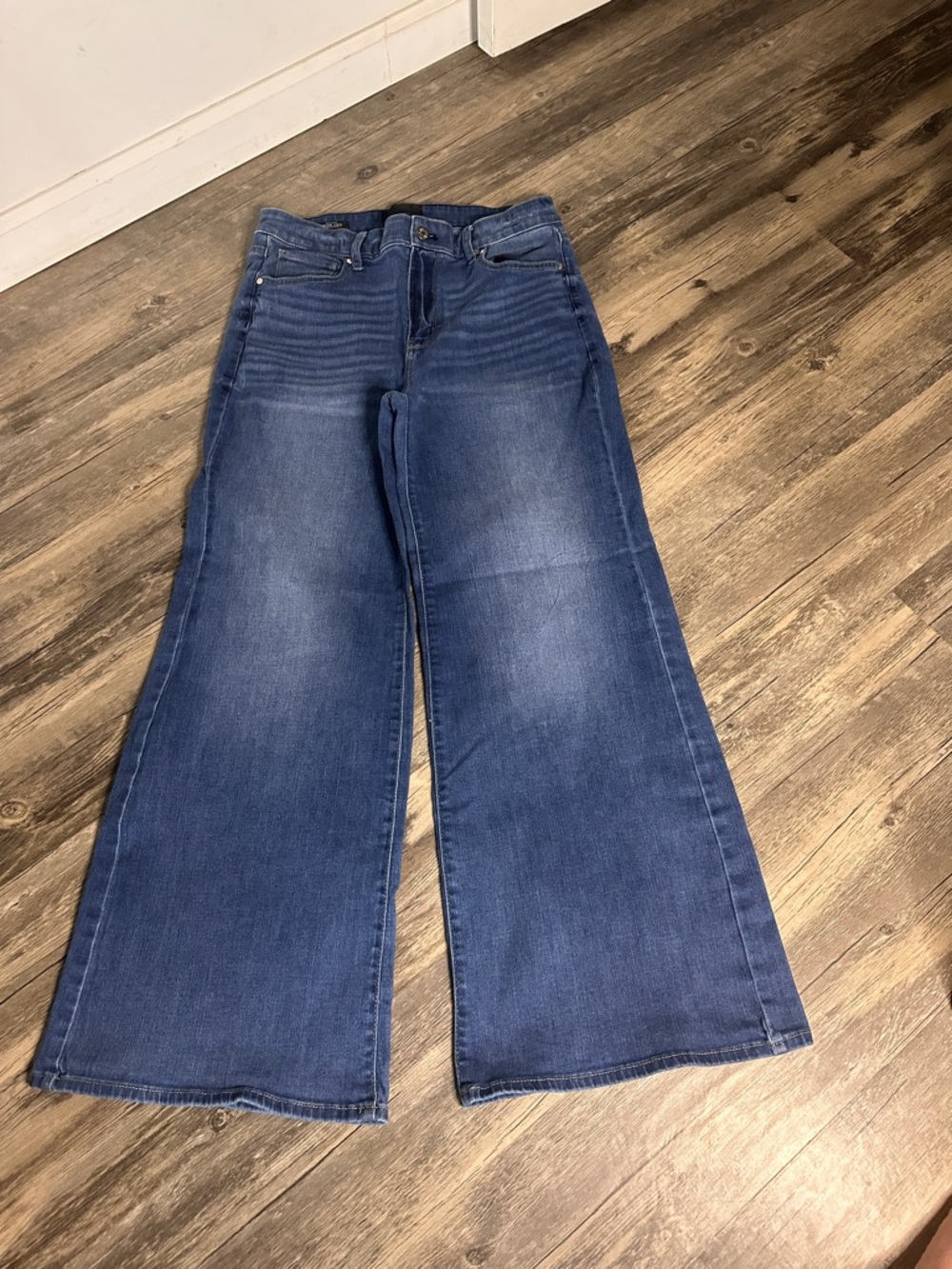 White House Black Market Wide Leg Jeans in Dark Blue Wash